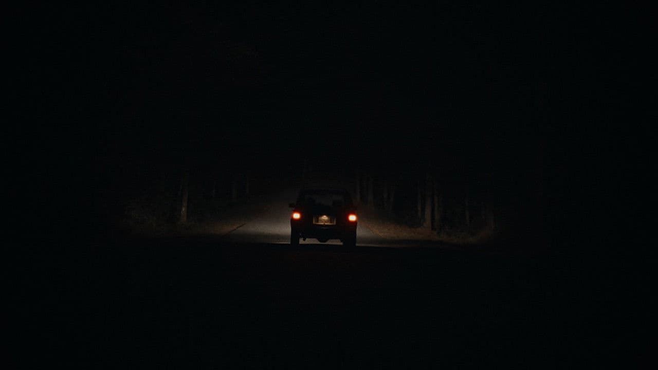 Hech qayerga olib bormaydigan cheksiz yo'l: 'It Ends' filmi kosmik dahshatni yo'lga ko'chiradi