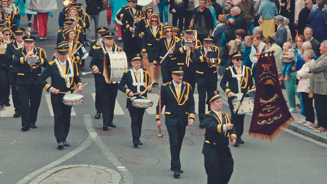 Musiqa birlashtirgan taqdirlar: 'The Marching Band' filmi nima haqida?